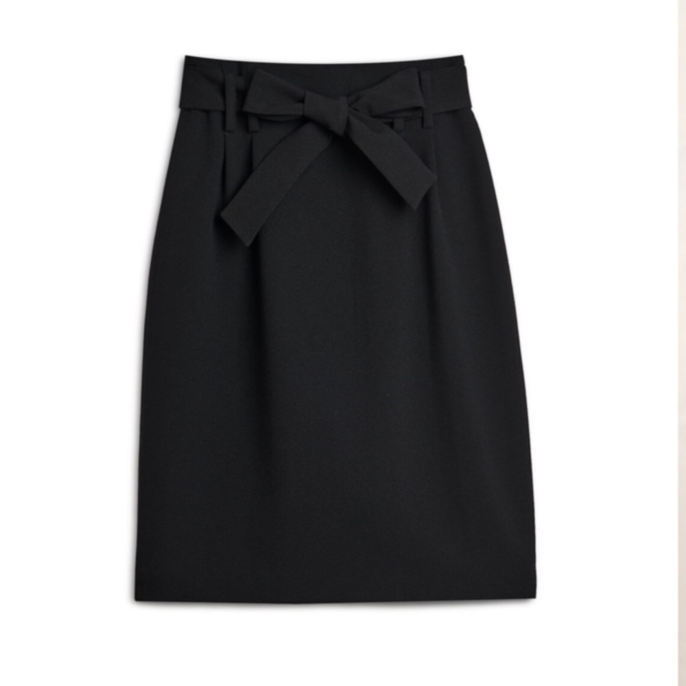 NEW WITH TAGS Black Tie Skirt​